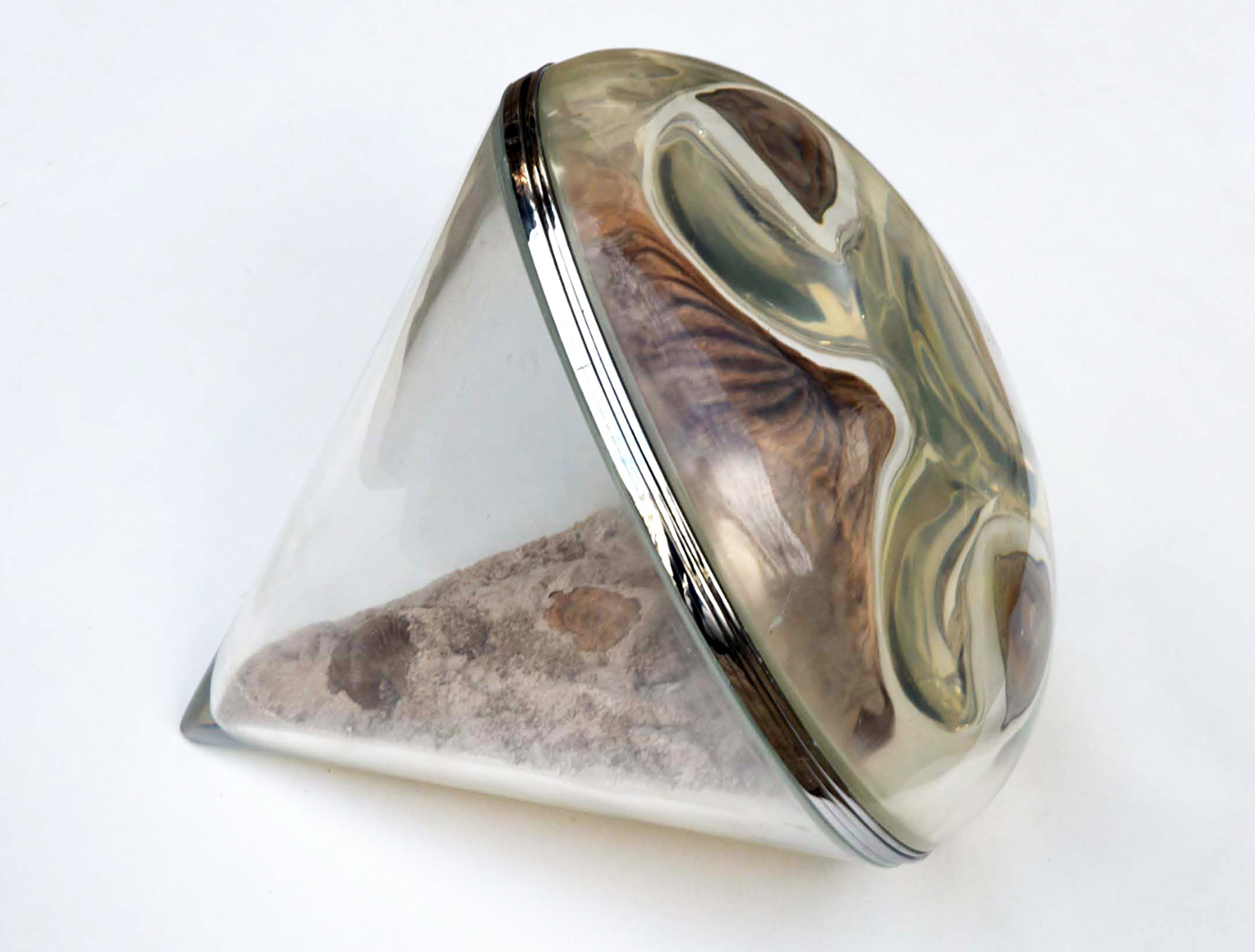 Joana Hadjithomas & Khalil Joreige - Blow Up (Amonite), 2025