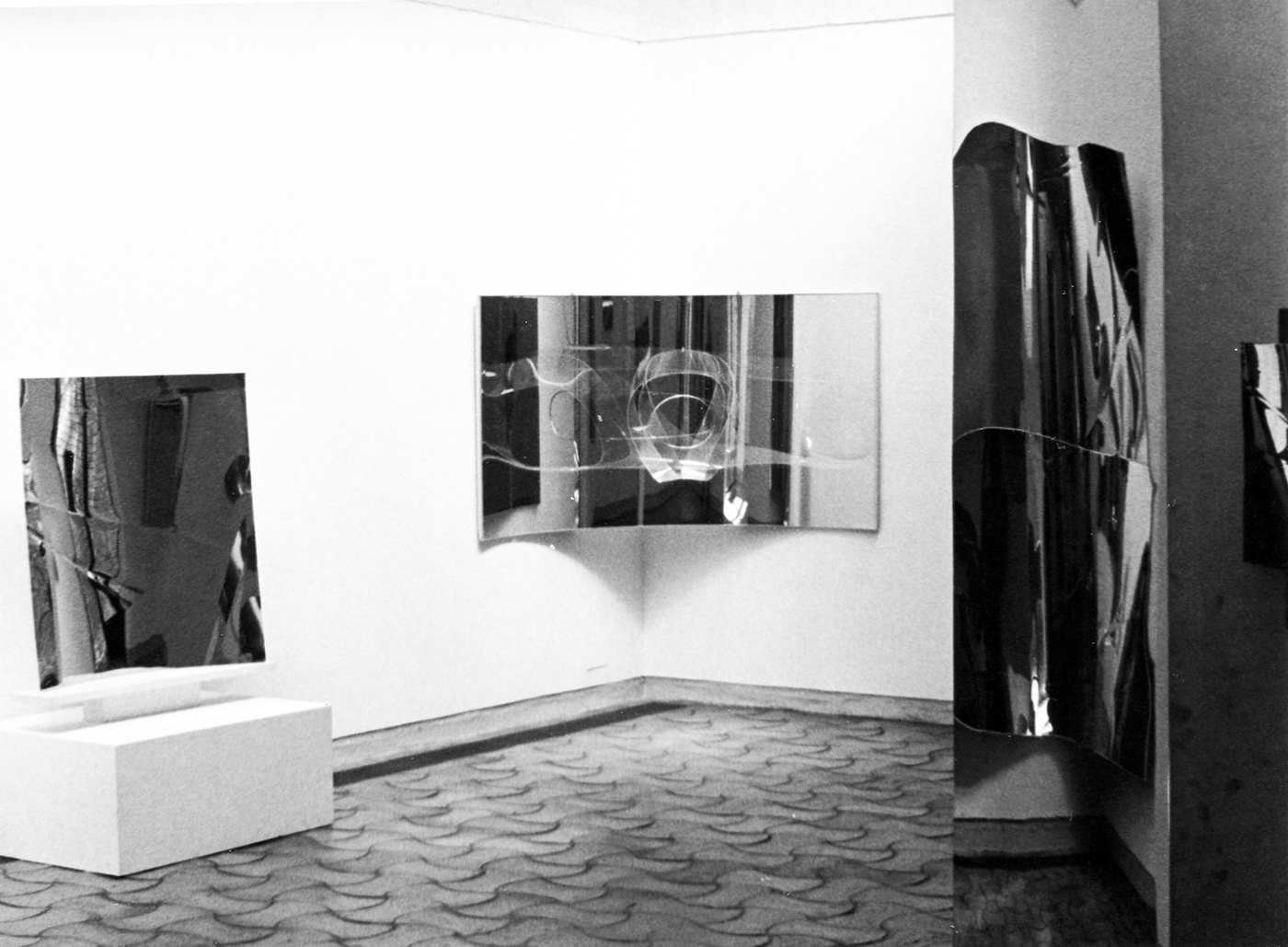 Lars Fredrikson / Estate  - Exhibition view " Espaces virtuels " Fondation Maeght 1972