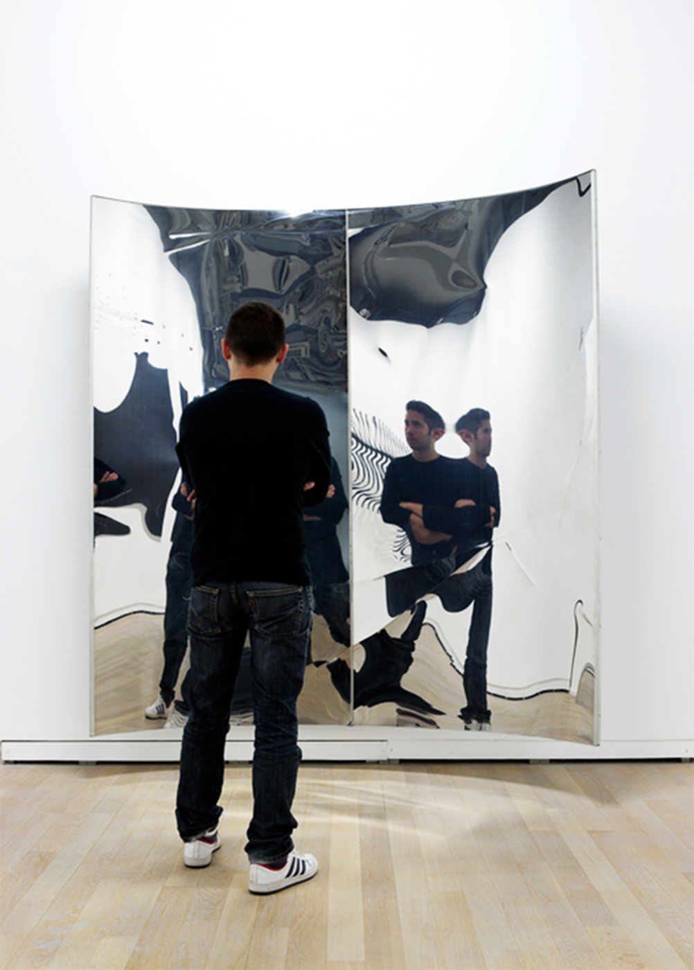 Exhibition view - The Mystery Spot - Fondation d'entreprise Ricard, 2012