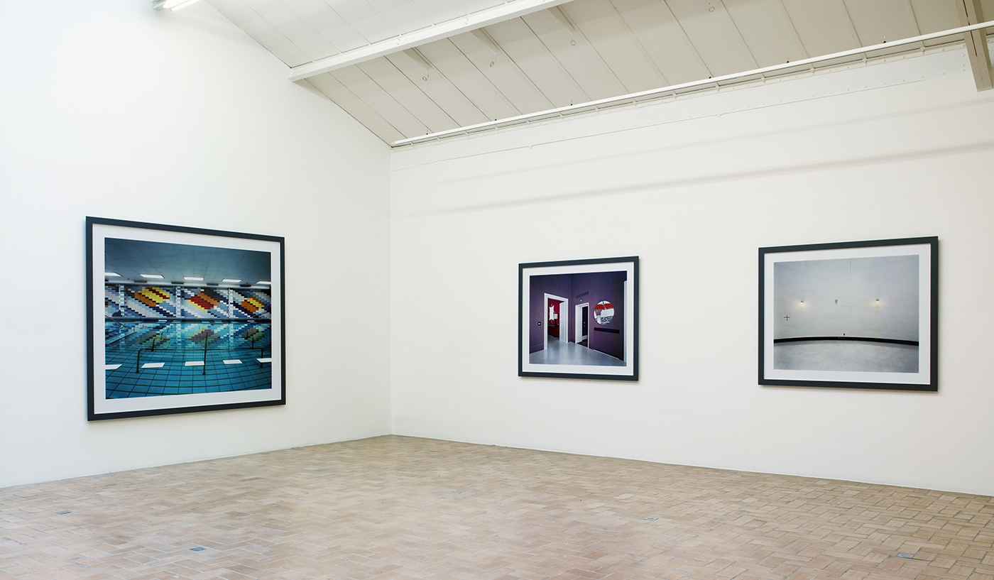 Lynne Cohen / Estate  - Exhibition view - Ni l une ni l autre - Galerie in situ - Fabienne Leclerc, Paris, 2012